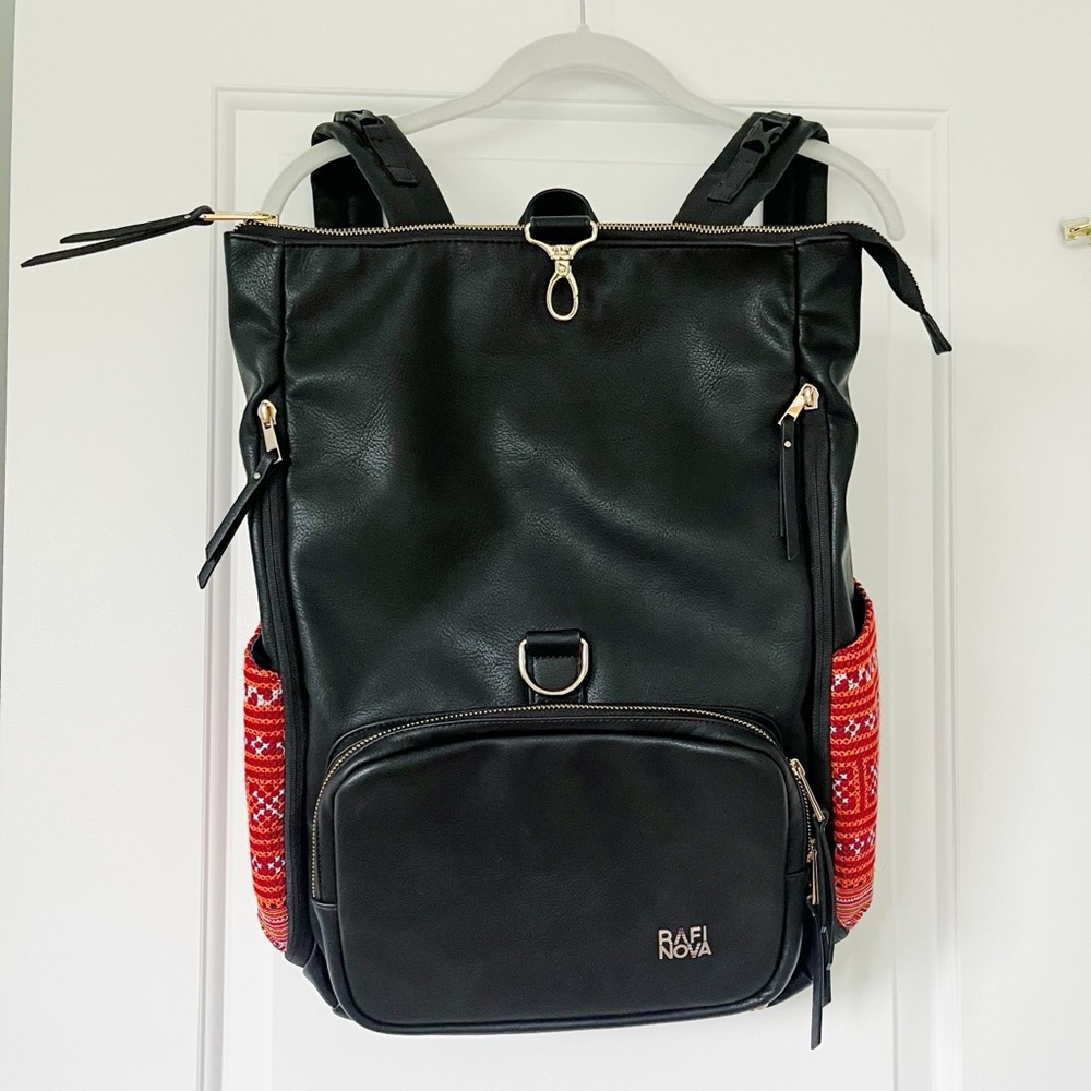 NWOT Rafi Nova Black Voyager Backpack